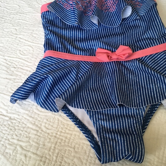 18m (4/$20) Penelope Mack One-Piece - Picture 4 of 11